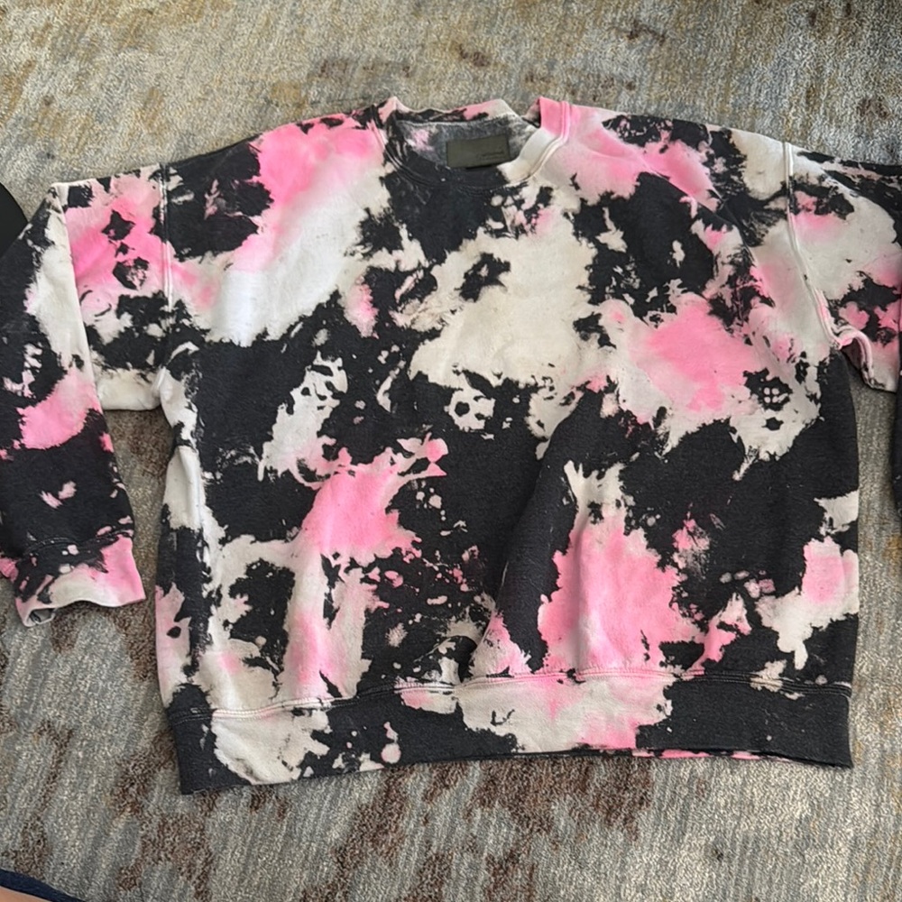 Carmar Black and Pink Tie-Dye Sweatshirt